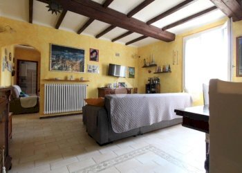 Apartment Piazza martiri della liberta', Casalgrande - photo 4