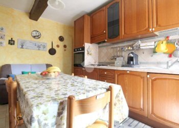 Apartment Piazza martiri della liberta', Casalgrande - photo 6