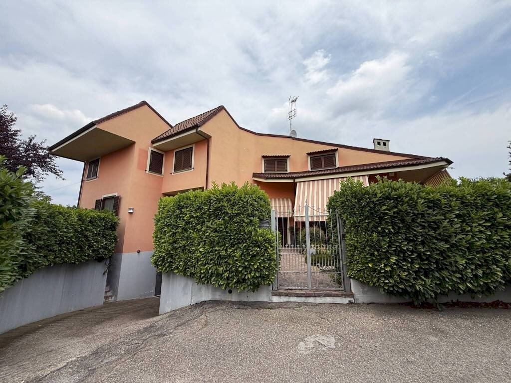 Villa Castagnito - foto 2