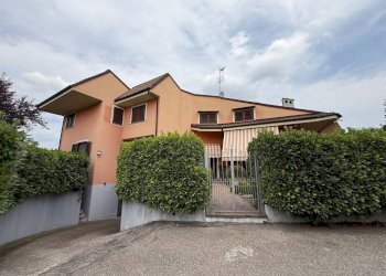 Villa Castagnito - foto 2