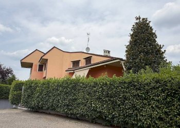 Villa Castagnito - foto 3