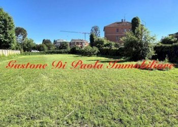 Building land Cornaredo - photo 2