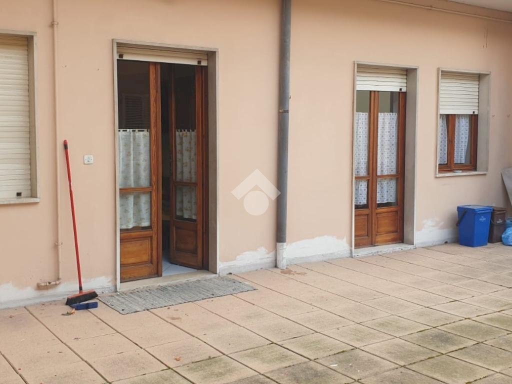 Four-room apartment Via vittorio emanuele, Ciriè - photo 3