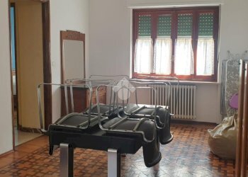 Four-room apartment Via vittorio emanuele, Ciriè - photo 8