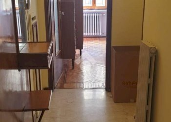 Four-room apartment Via vittorio emanuele, Ciriè - photo 16