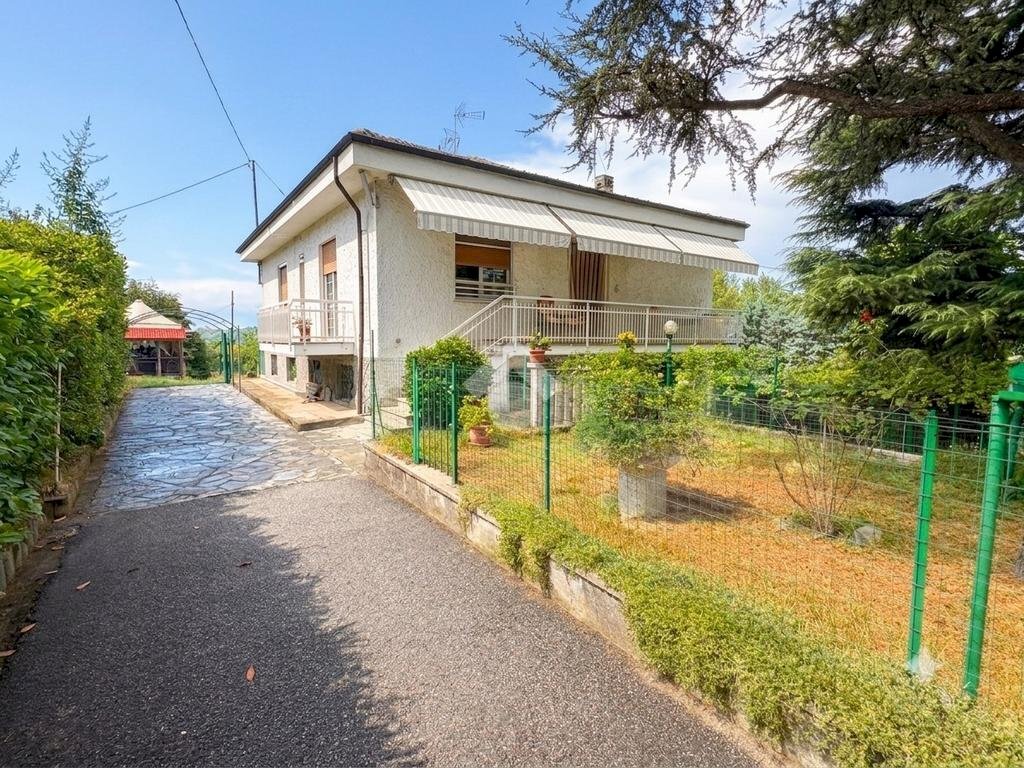 Villa Via Circonvallazione, Gassino Torinese - foto 1
