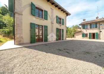 Independent house Via Ghirardi, San Polo d'Enza - photo 3