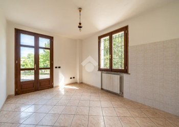 Independent house Via Ghirardi, San Polo d'Enza - photo 14
