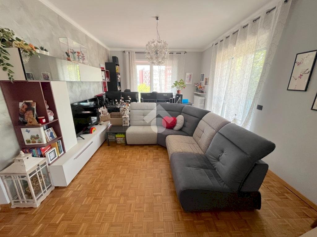 Four-room apartment Via croce, Pinerolo - photo 3