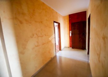 Two-room apartment Corso Italia, San Benigno Canavese - photo 3