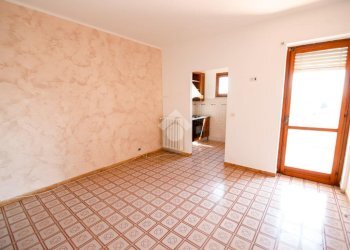 Two-room apartment Corso Italia, San Benigno Canavese - photo 5