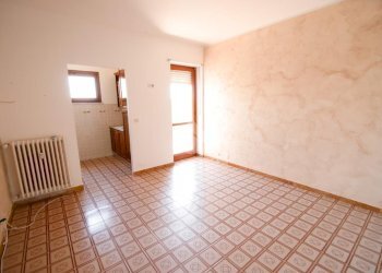 Two-room apartment Corso Italia, San Benigno Canavese - photo 6