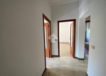 Three-room apartment Vicolo Del Forno, Collecchio - photo 9