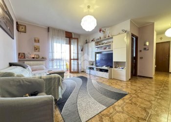 Three-room apartment Via Giuseppe Gabardini, Cameri - photo 3