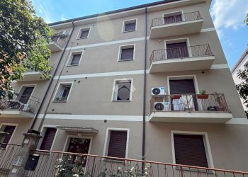 Two-room apartment Via Enza, Parma (neighborhood Montanara) - photo 16