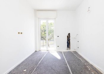 Three-room apartment Largo Dei Gelsomini, Milano (neighborhood Giambellino) - photo 22