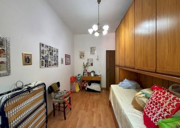Three-room apartment CORSO PERRONE, Genova (neighborhood Cornigliano) - photo 6