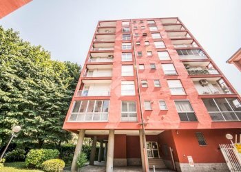 Three-room apartment Viale Omero, Milano (neighborhood Corvetto) - photo 1