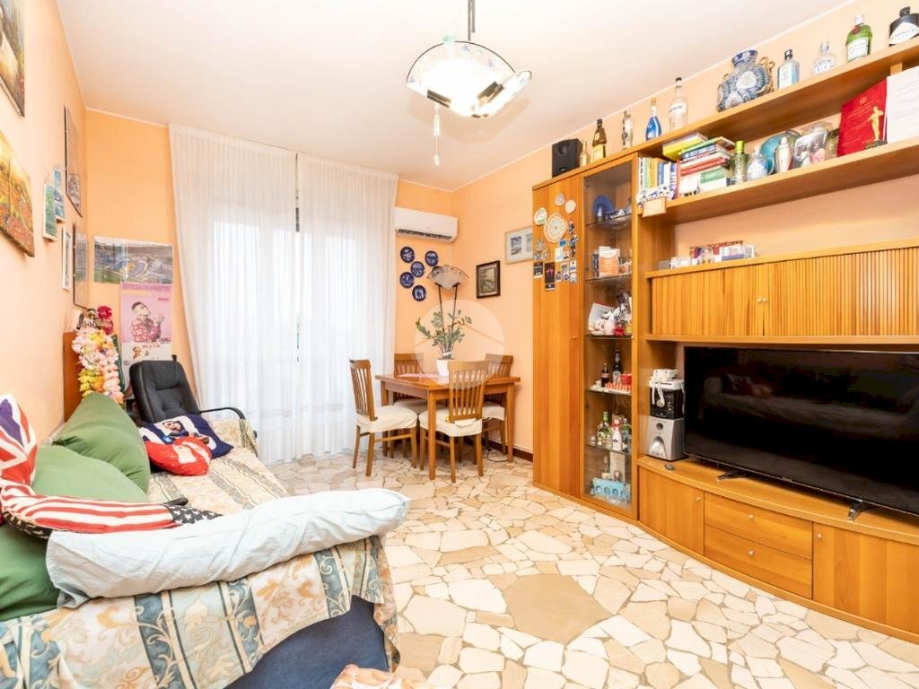 Two-room apartment Via giambellino, Milano (neighborhood Giambellino) - photo 2