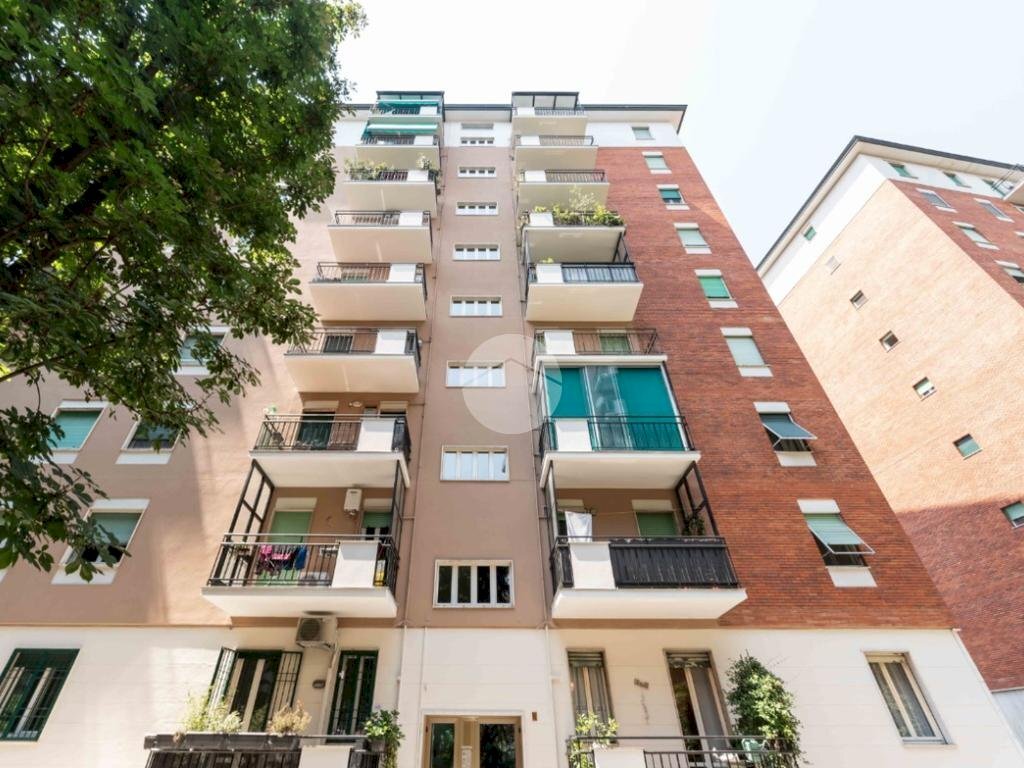 Quadrilocale Via Francesco Primaticcio, Milano - foto 1