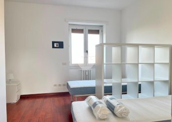 One-room apartment Via Passo Sella, Milano (neighborhood Feltre) - photo 3