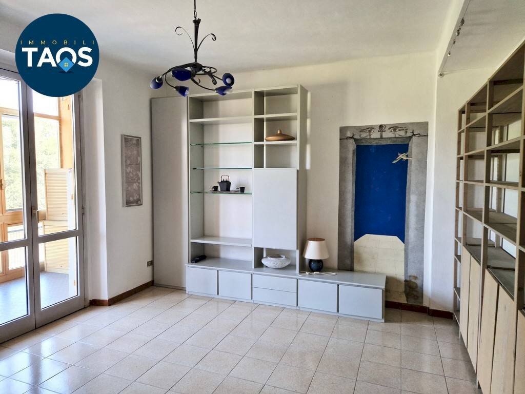 Four-room apartment Via Sempione, 72, Torino (neighborhood Barriera Milano) - photo 1