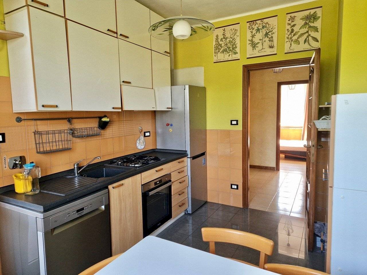 Four-room apartment Via Sempione, 72, Torino (neighborhood Barriera Milano) - photo 2
