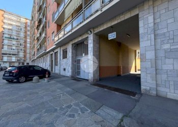 Box Via cardinal massaia, Torino (neighborhood Borgo Vittoria) - photo 6