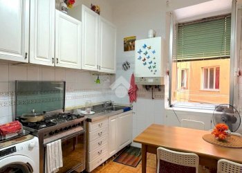 Quadrilocale Via Ponza, Genova (zona Lagaccio) - foto 4
