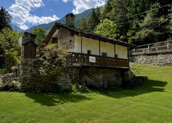 Baita SR47, 5, Aymavilles - photo 1