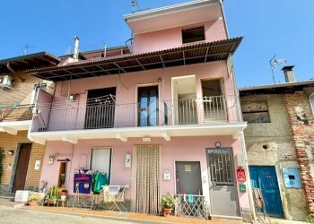 Two-room apartment Via Verbano, Novara (neighborhood Veveri) - photo 1
