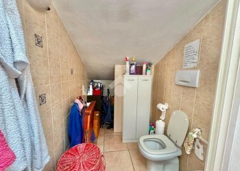 Two-room apartment Via Verbano, Novara (neighborhood Veveri) - photo 25