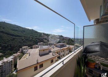 Three-room apartment Via Grasso, Genova (neighborhood Borgoratti) - photo 1