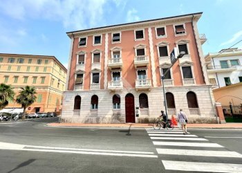 Bilocale Via giacinto menotti serrati, Imperia - foto 1