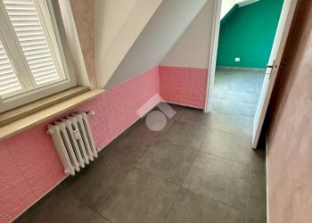 Two-room apartment Piazza Marconi Guglielmo, Vinovo - photo 11