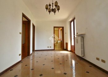 Three-room apartment Via Roma, Borgomasino - photo 2