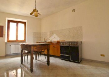 Three-room apartment Via Roma, Borgomasino - photo 3