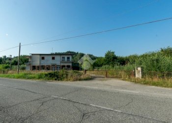 Shed Località Ca' Moretta, Vignale Monferrato - photo 1