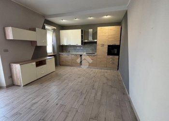 Three-room apartment Corso Roma, Saluzzo - photo 4