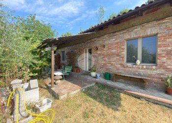 Villa Via Terfangato, Castelletto Merli - photo 3