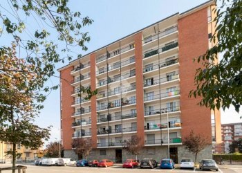 Three-room apartment Via olevano, Grugliasco - photo 1