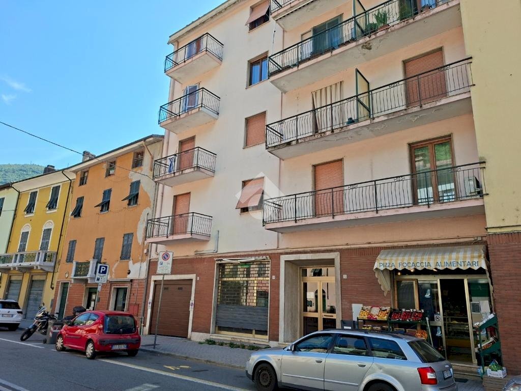 Trilocale Via Roma, Isola del Cantone - foto 2