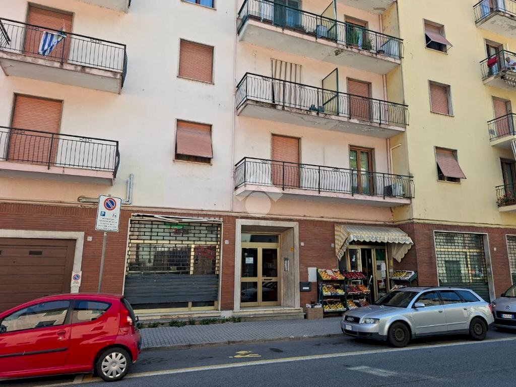 Trilocale Via Roma, Isola del Cantone - foto 3