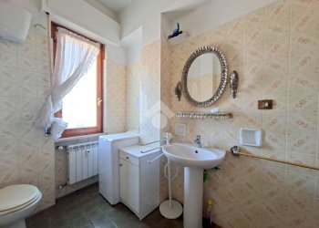 Trilocale Via Roma, Isola del Cantone - foto 33