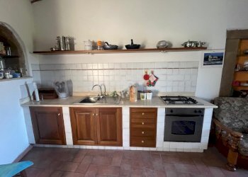 Two-room apartment Sorano - photo 10
