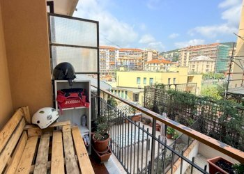 Foto 21 - Appartamento Corso Tardy e Benech
 
18, Savona - foto 21
