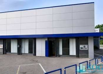 Foto 1 - Commercial Premises via De Gasperi
28, Pantigliate - photo 1