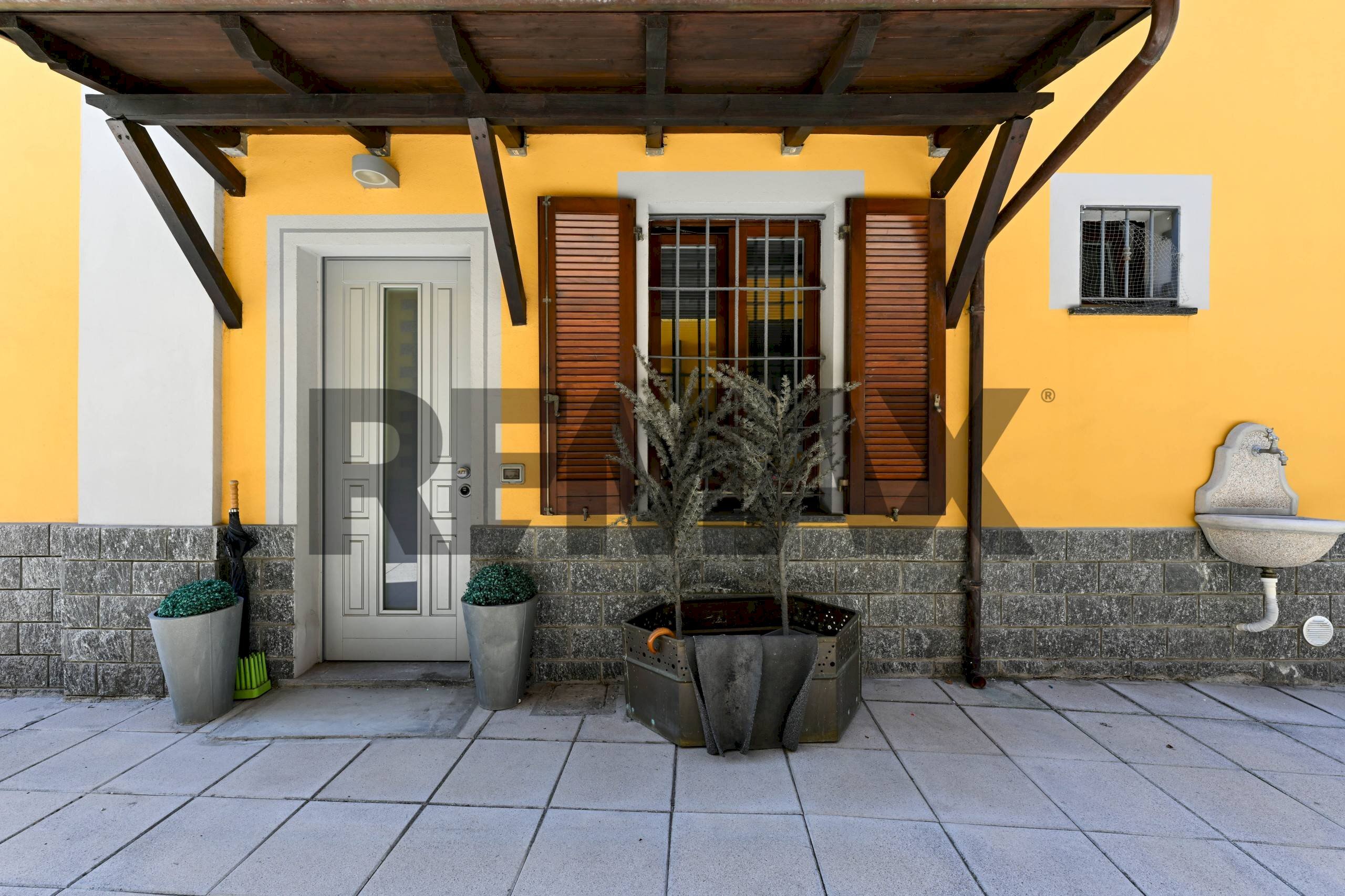 Terrazza - Semi-detached house via Volturno
65, Brugherio - photo 2