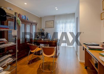 Ufficio - Apartment Corso Vittorio Emanuele
 
14, Triggiano - photo 10