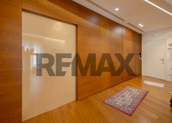 Hall / corridoio - Apartment Corso Vittorio Emanuele
 
14, Triggiano - photo 12